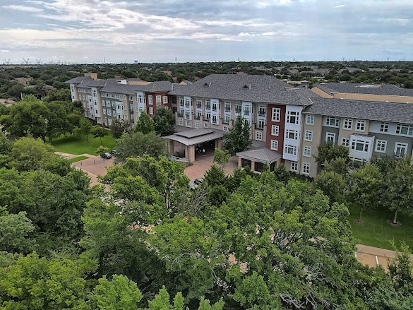 Image of The Legacy At Willow Bend (2)