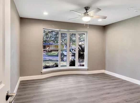 Image of Silver Leaf Plano on Appalachian (8)