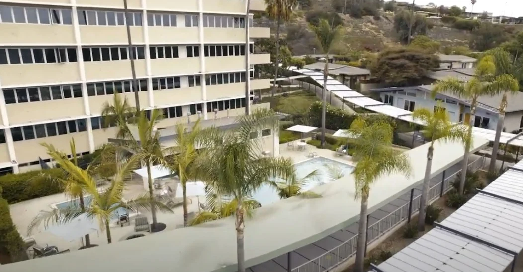 Image of Wesley Palms (3)