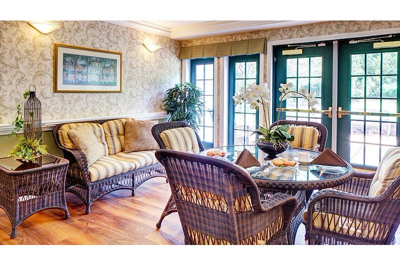 Image of The Residence at Stafford (2)