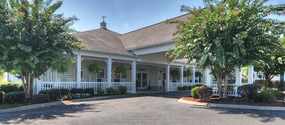 Charter Senior Living of Gallatin, Tennessee, front exterior