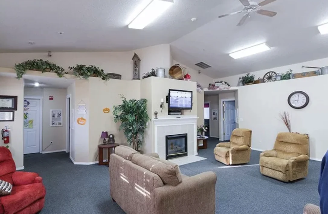 Image of Ashley Manor - Mountain Home 1 & 2 (3)