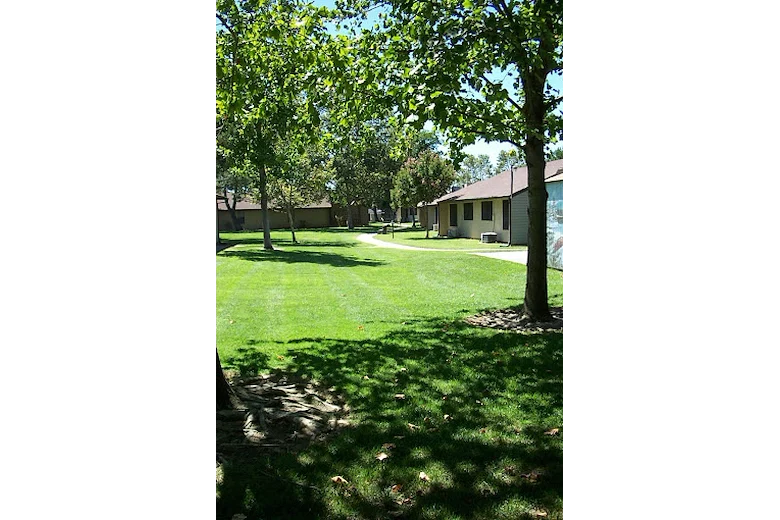 Image of Eskaton Natomas Manor (4)