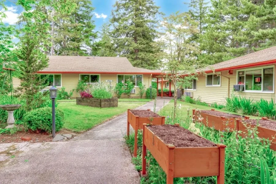 Image of Parkview Apartments 55+ (2)