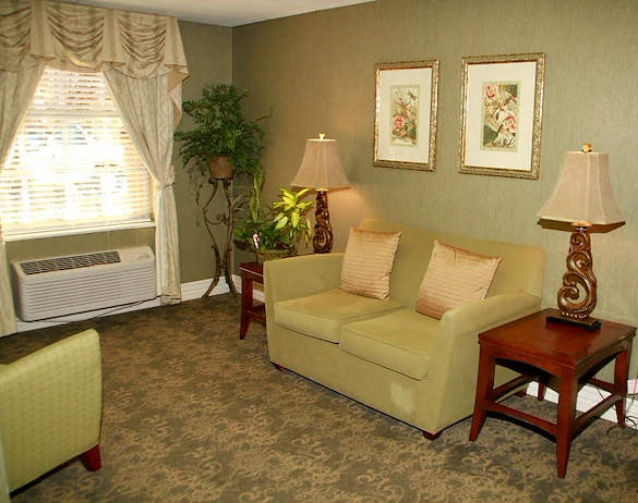 Image of Nhc Healthcare, Oakwood (5)