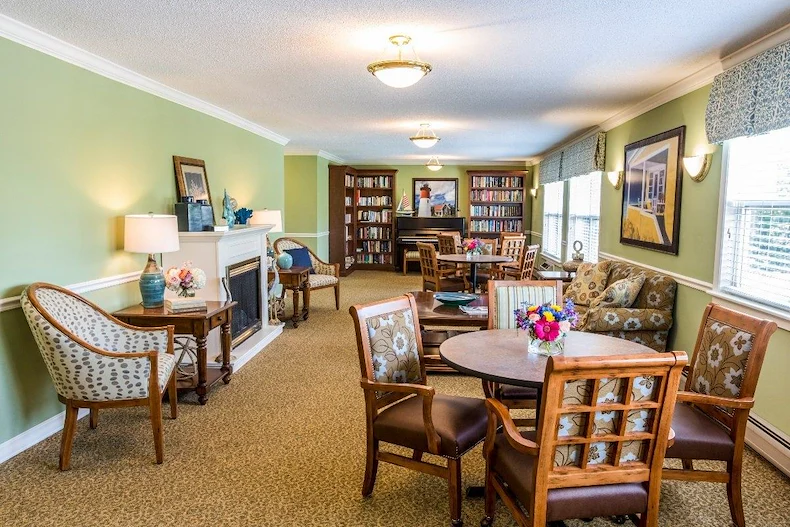 Image of Blenheim Newport Retirement Community (2)