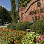 Image of Majestic Oaks at John Knox Village (2)