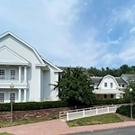 Image of Governor's House (1)