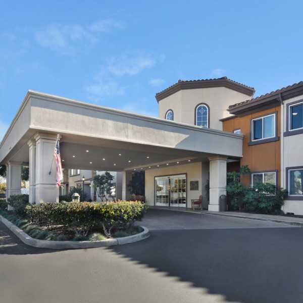 Image of Ivy Park at Cerritos (1)