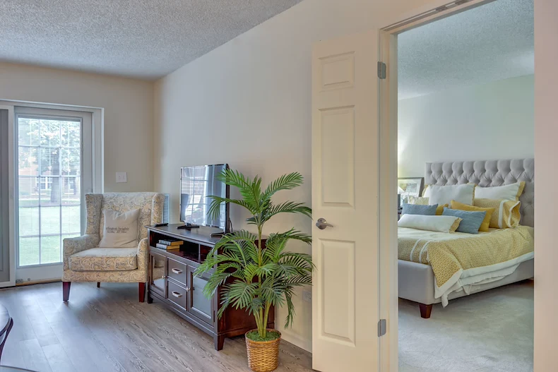 Image of The Moorings of Arlington Heights (5)