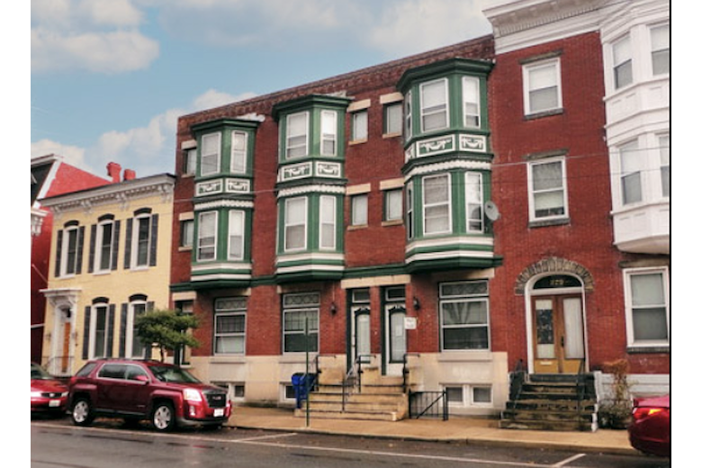 Image of Holly Place (1)