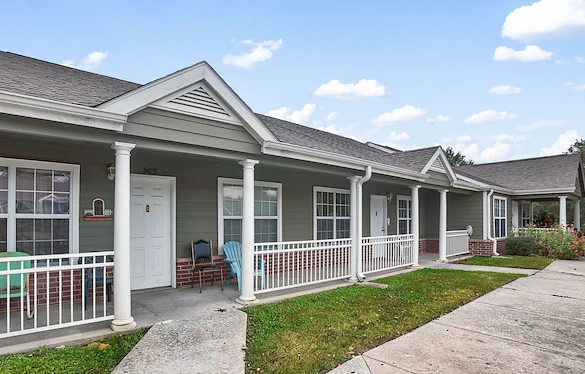 Image of Country Club Gardens (3)