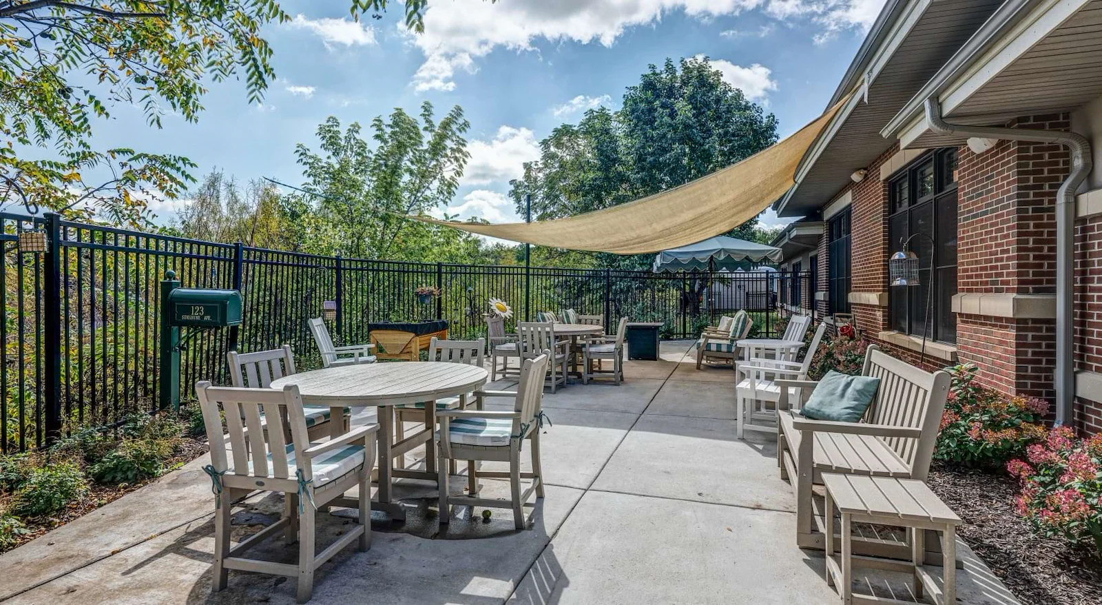 Image of The Auberge at Oak Village (10)