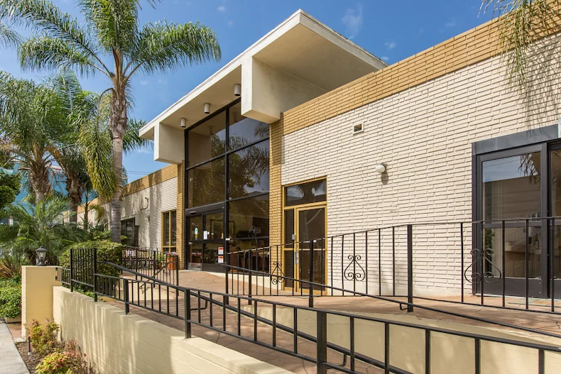 Image of Alexandria Care Center (1)