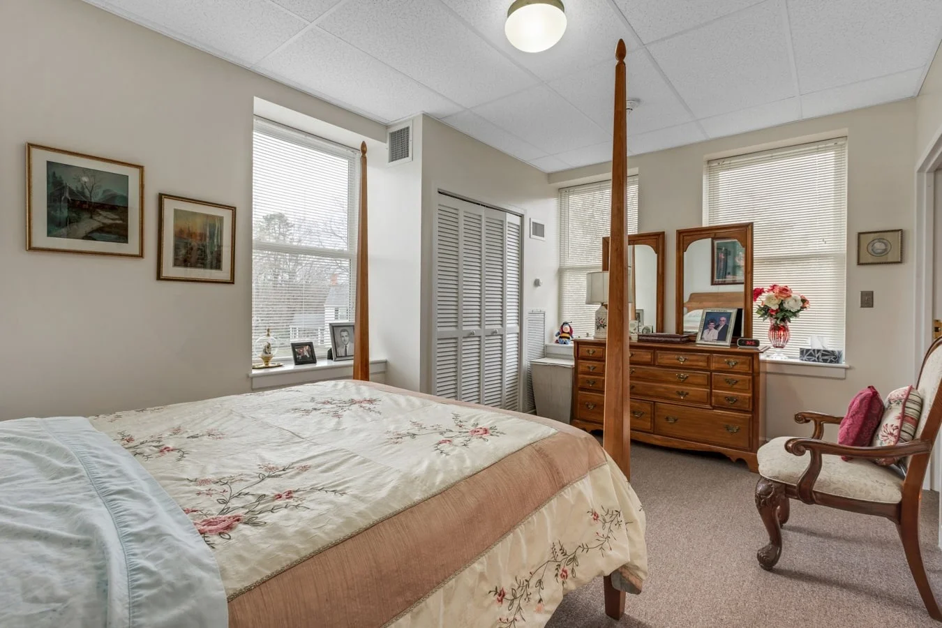 Image of Spring Oak at Bedford (10)