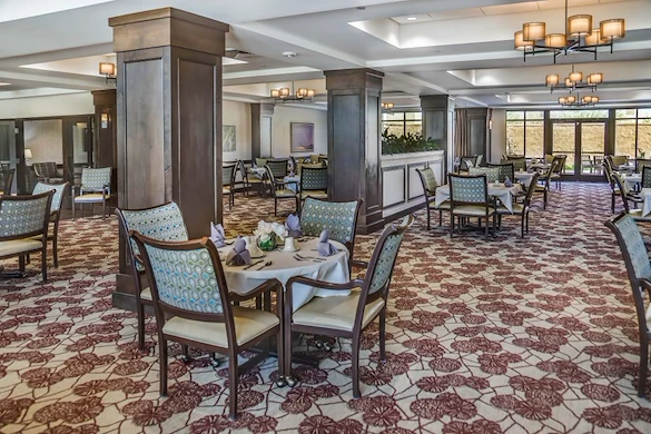 Image of MorningStar Senior Living of Avondale (6)