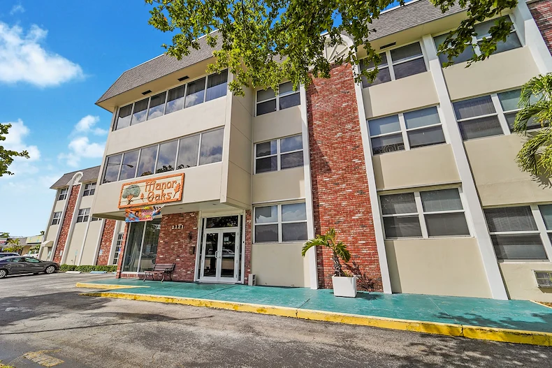 Image of Manor Oaks Nursing & Rehabilitation (7)