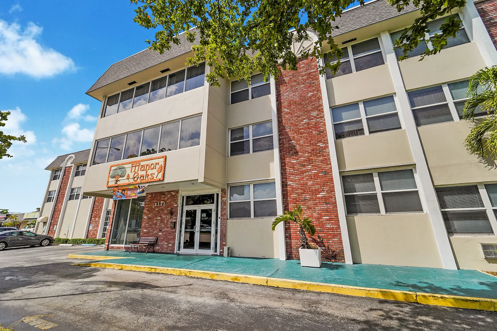 Image of Manor Oaks Nursing & Rehabilitation (7)