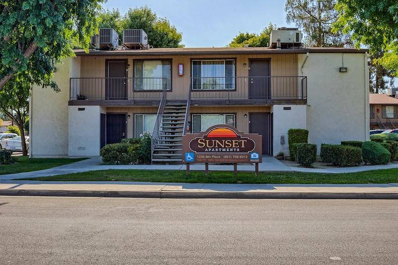 Image of Wasco-Sunset Apartments (1)