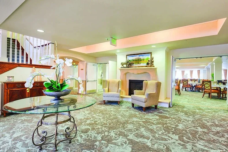 Image of Lakeview Senior Living (2)