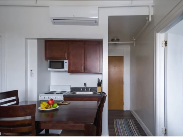 Image of Hotel President (5)