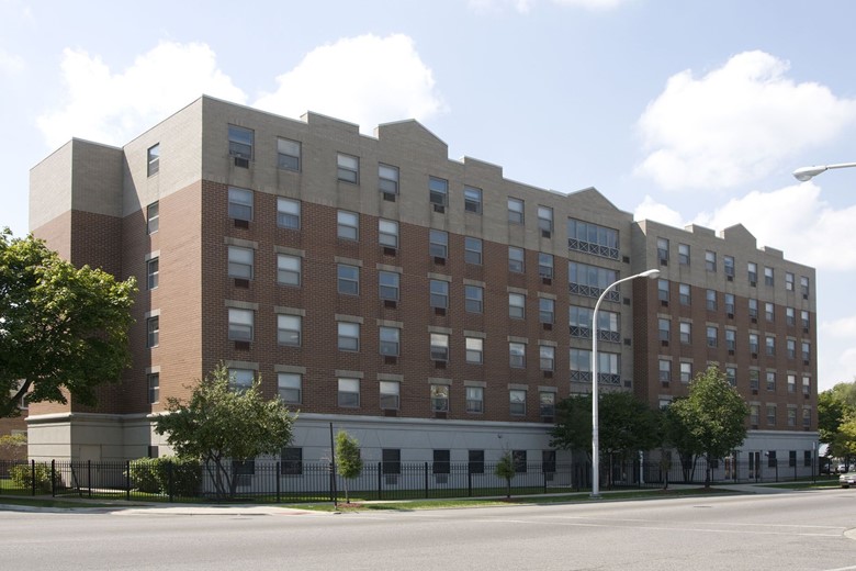 Image of Senior Suites of Belmont Cragin (1)