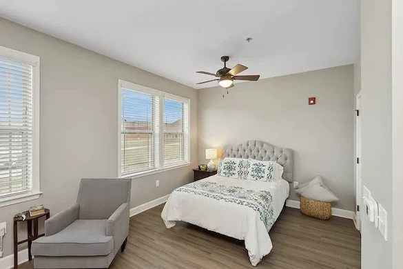 Image of The Phoenix at Lake Joy (10)