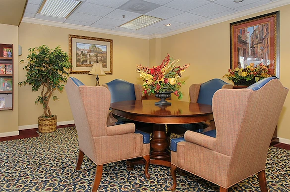 Image of Life Care Center Of St Louis (6)