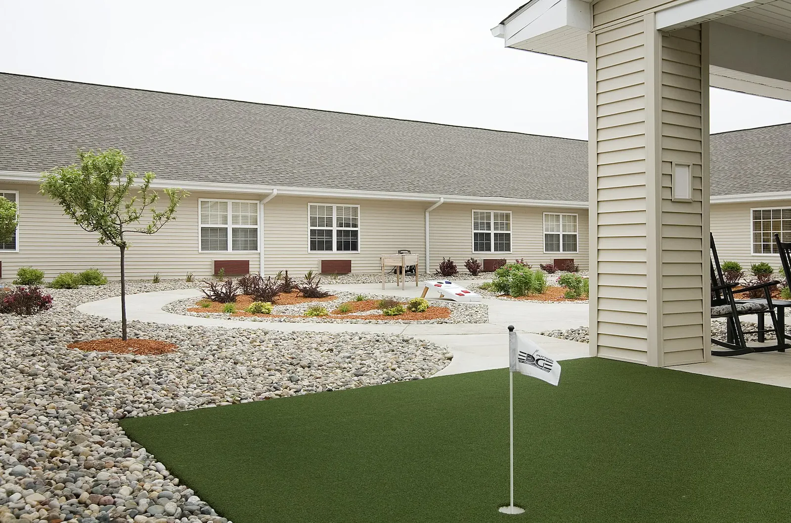 Image of The Oaks at Battle Creek Assisted Living (2)