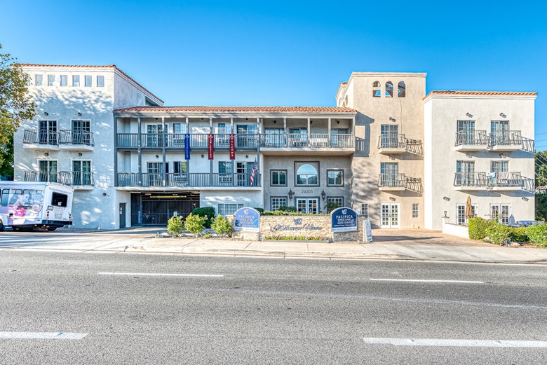 Image of Santa Clarita Hills Senior Living (1)