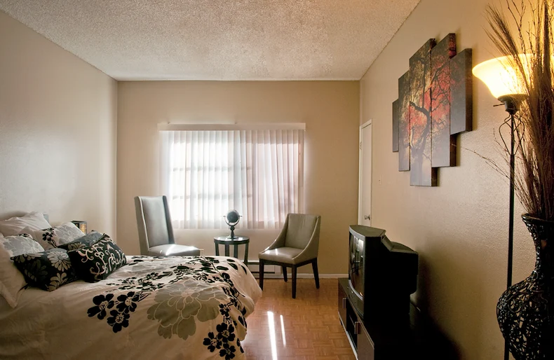 Image of Golden Living of Point Loma (3)