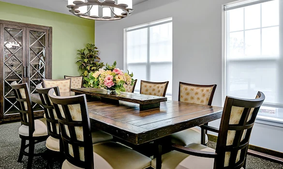 Sequoia Grove Gracious Retirement Living Hawthorn Senior Independent Living in Granite Bay, California dining room