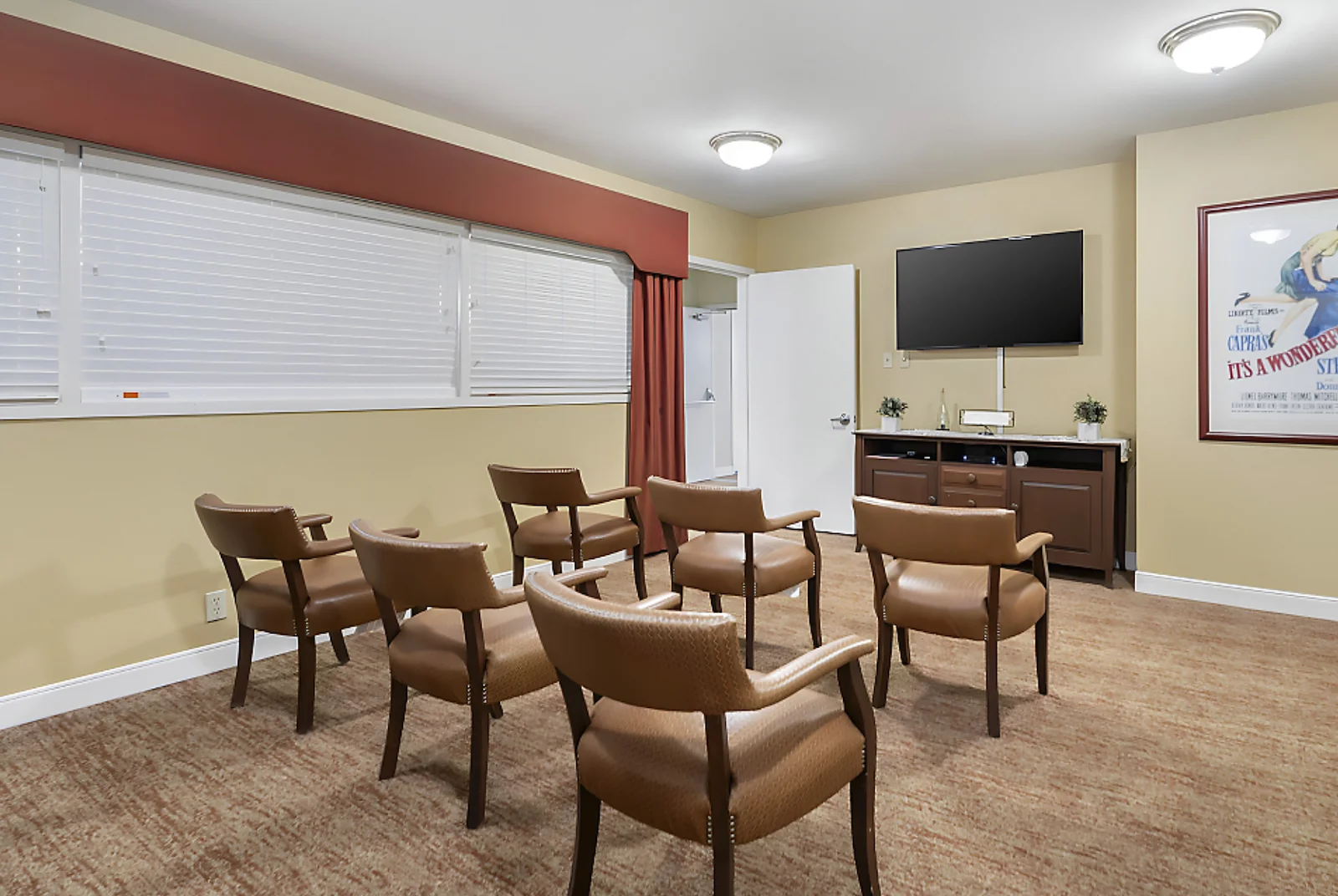 Image of Greenleaf Court Senior Living (4)