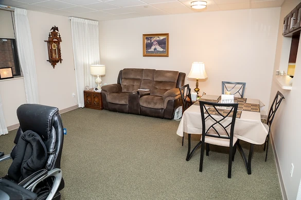 Image of Braddock Apartments (3)