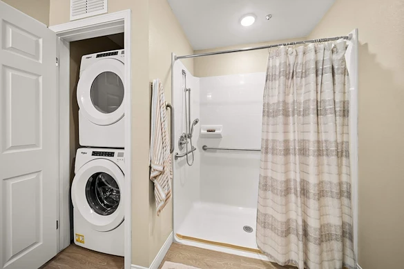 Image of Westmont of Encinitas (10)