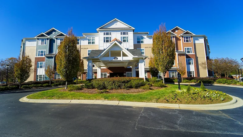 Image of Steele Creek Apartments (1)