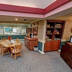 Image of Eventide Lake Country Manor (3)