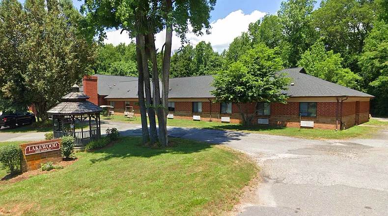 Image of Lakewood Care Center (1)