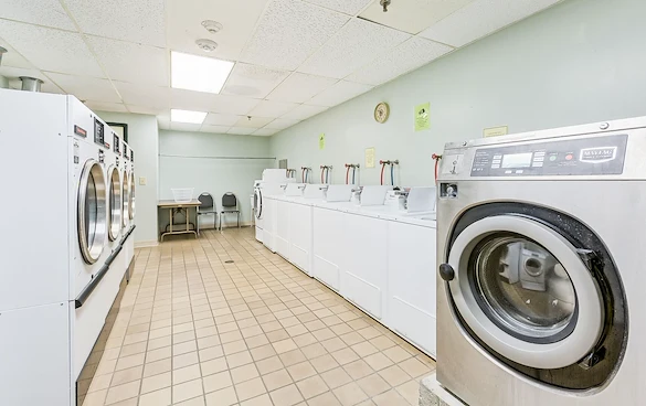 Image of Hall's Corner (8)