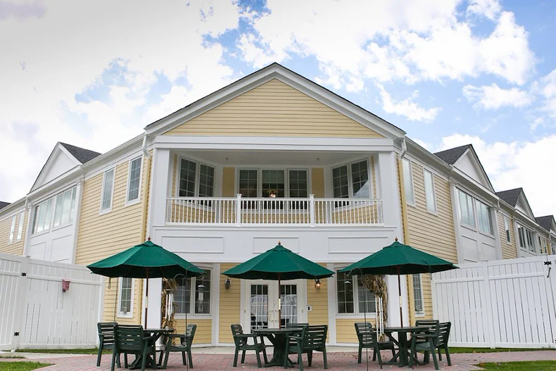 Image of Brandywine Litchfield (10)