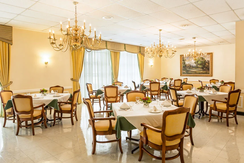 Image of Manor Oaks Nursing & Rehabilitation (8)