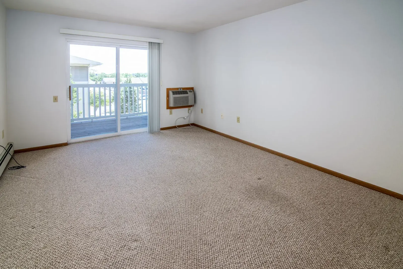 Image of Villa Ciera Senior Apartments (8)