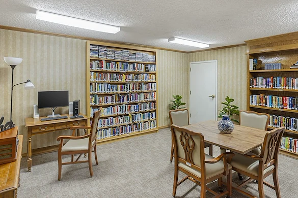 Image of Brookdale Castle Gardens (6)