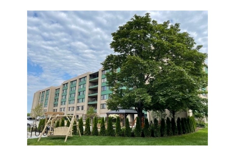 Image of Madison Heights Co-op (7)