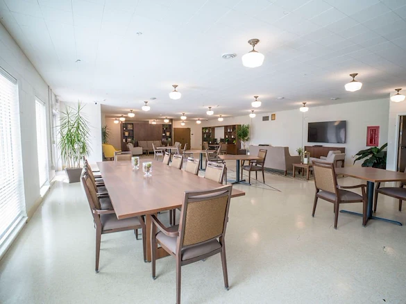 Image of Berkshire Sheboygan Falls (3)