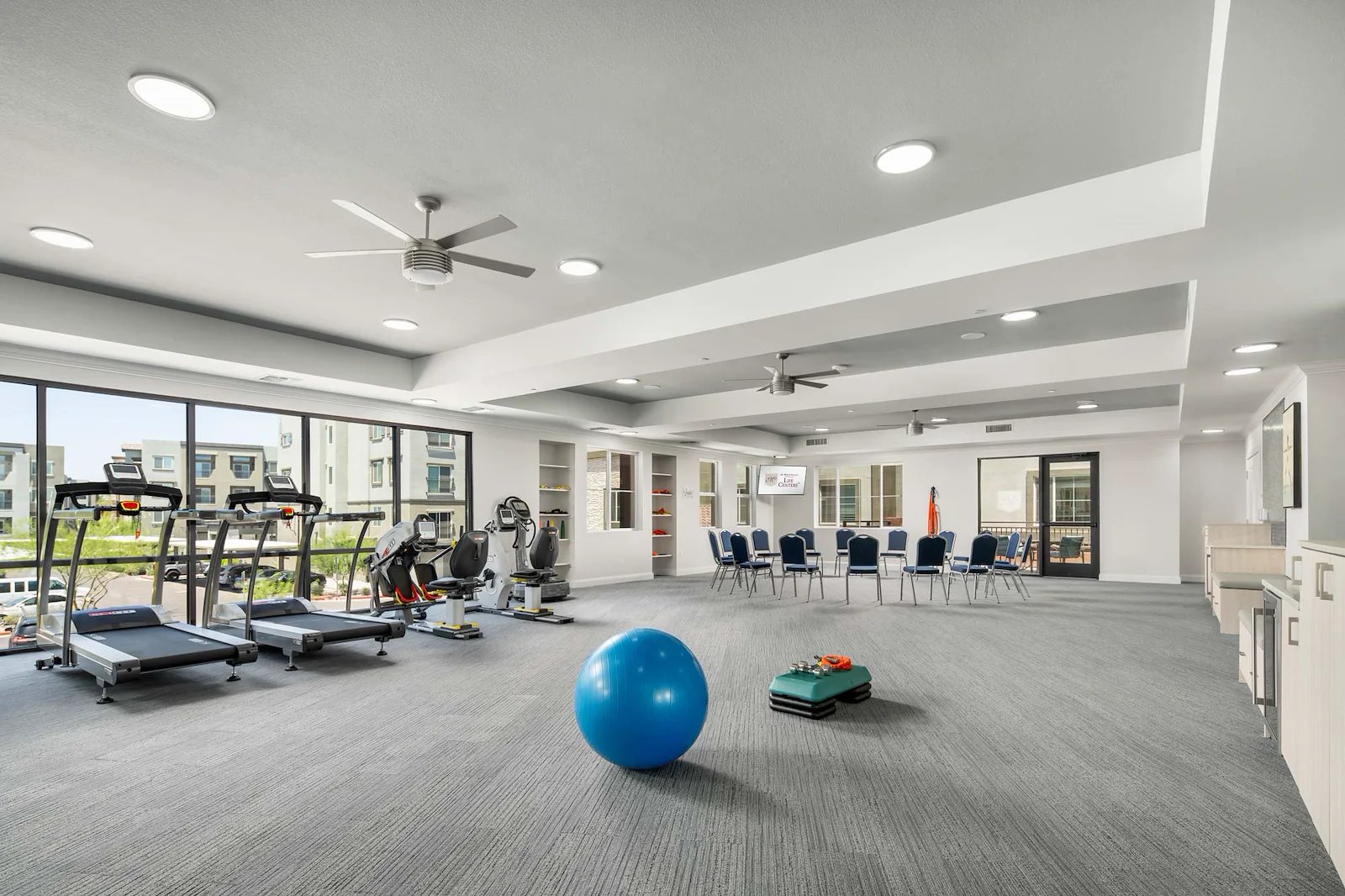 Image of The Manor Village At Desert Ridge (7)