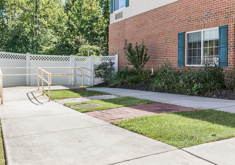 Image of Autumn Lake Healthcare at Voorhees (4)