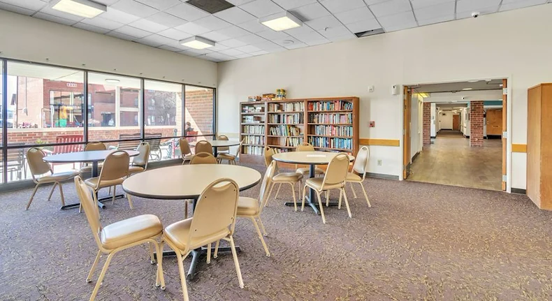 Image of Ken Mar Apartments (4)