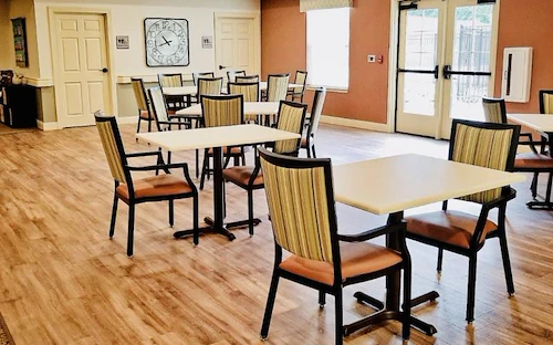 Image of Oak Pointe of Kearney (4)