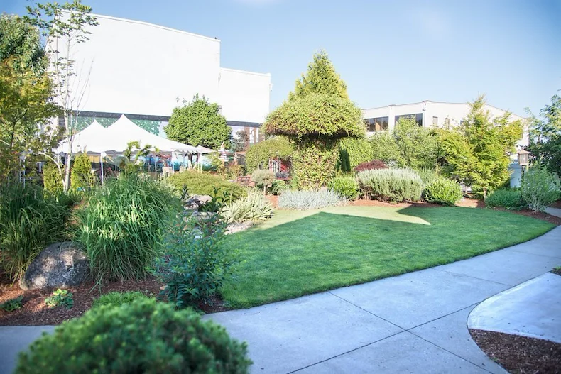 Image of Countryside Living Canby (3)